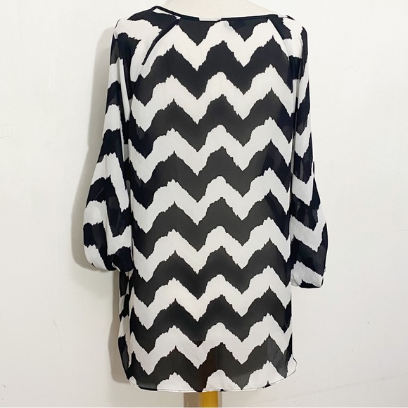 MASSINI bold print polyester chiffon sheer chest pocket blouse tab sleeves XL - Picture 5 of 7